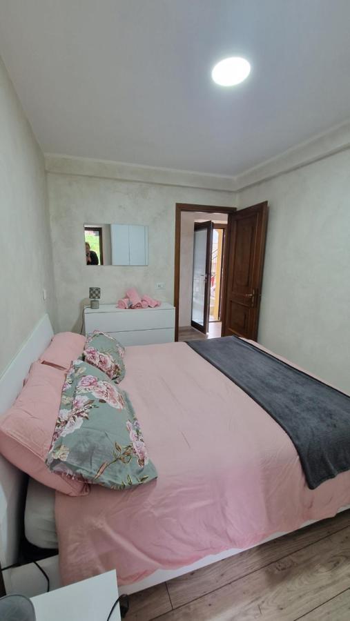 Casa Bat Apartment Mantello Exterior photo